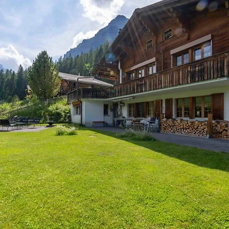 Hot Tub And Sauna With Garden Views And Near Gondola Ferienhaus Diemtigen