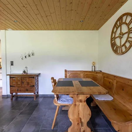 Hot Tub And Sauna With Garden Views And Near Gondola Ferienhaus Diemtigen